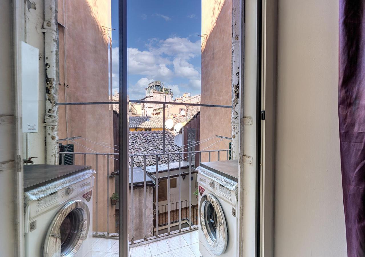 Farnese * Roma